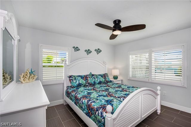 240 Fairweather LN, Fort Myers Beach, FL 33931