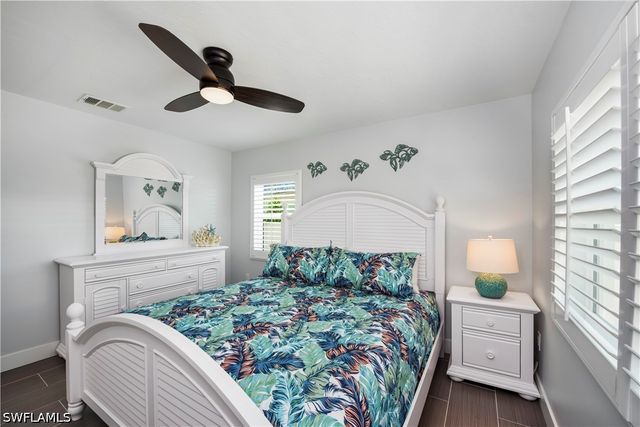 240 Fairweather LN, Fort Myers Beach, FL 33931