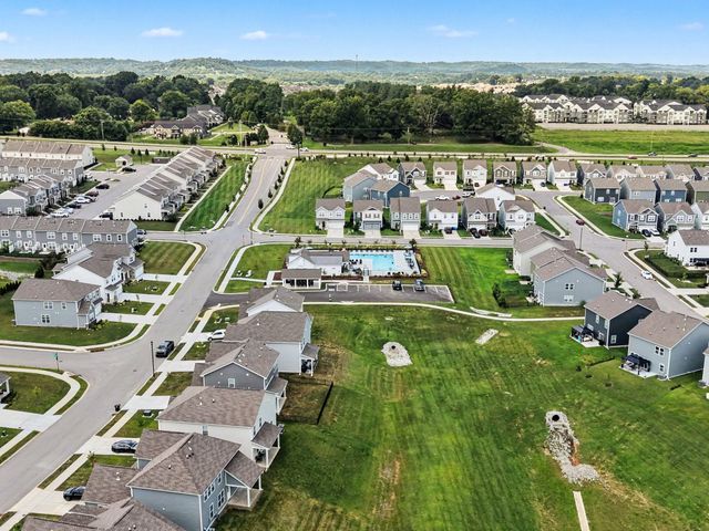 3344 Steadman St, Columbia, TN 38401