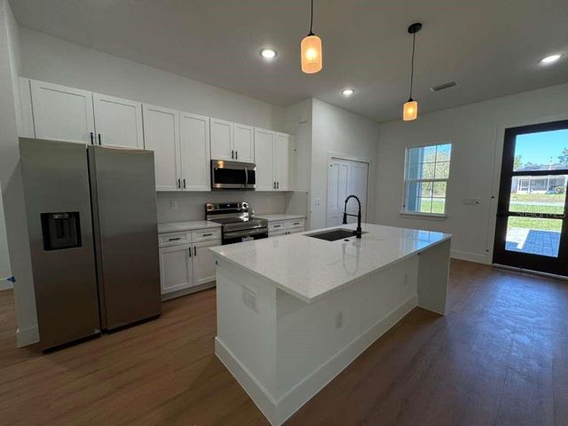 16090 SW 35TH COURT ROAD, Ocala, FL 34473