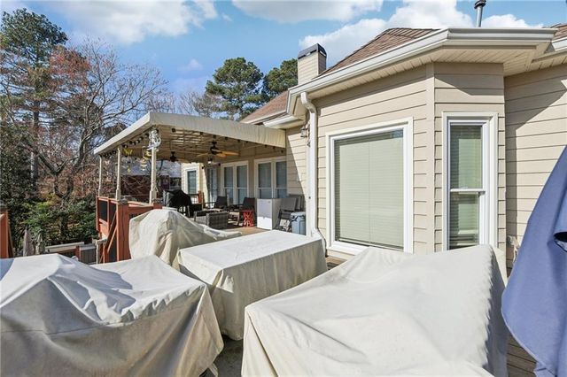 4208 Edgeworth Drive, Flowery Branch, GA 30542