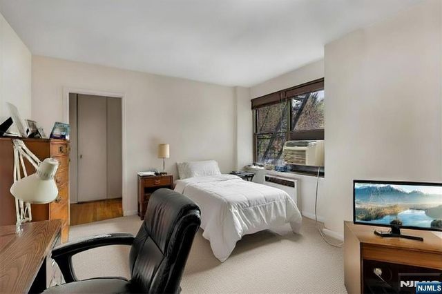3060 Edwin 3D, Fort Lee, NJ 07024