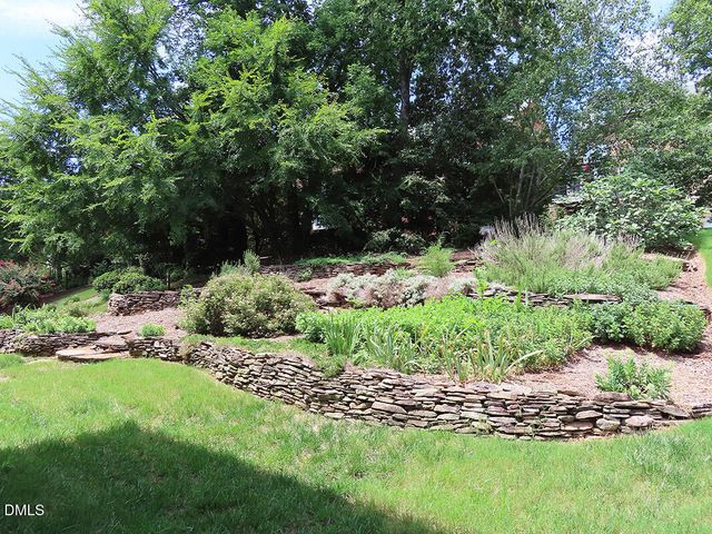 113 Weaver Mine Trail, Chapel Hill, NC 27517