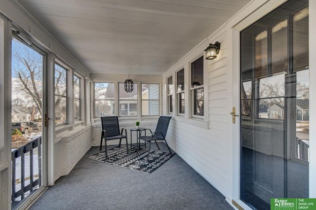 2747 Iowa Street, Omaha, NE 68112