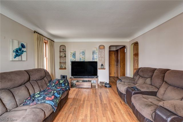 3879 W 133rd Street, Cleveland, OH 44111