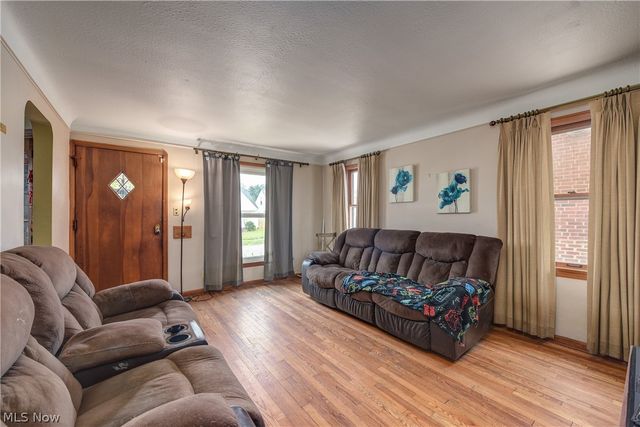3879 W 133rd Street, Cleveland, OH 44111