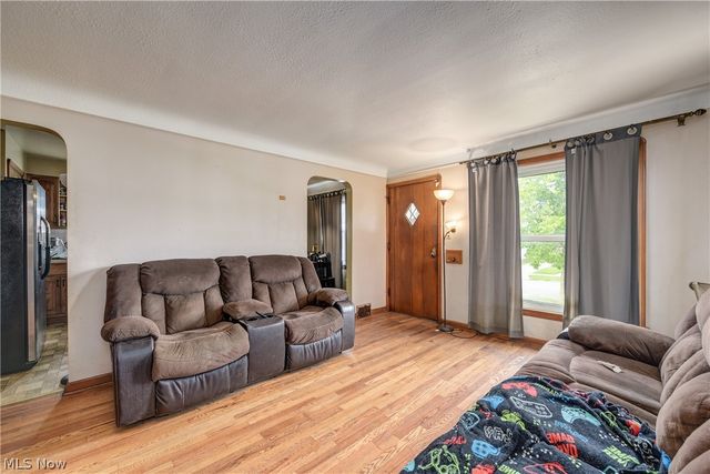 3879 W 133rd Street, Cleveland, OH 44111