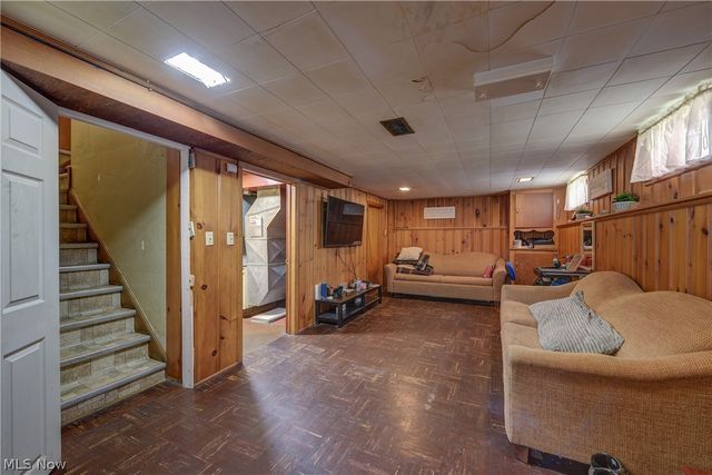 3879 W 133rd Street, Cleveland, OH 44111