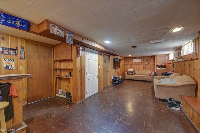 3879 W 133rd Street, Cleveland, OH 44111