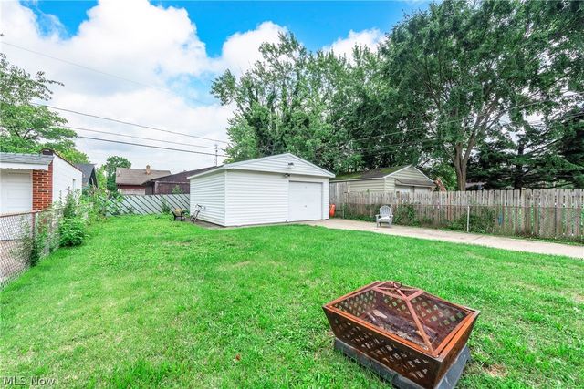 3879 W 133rd Street, Cleveland, OH 44111