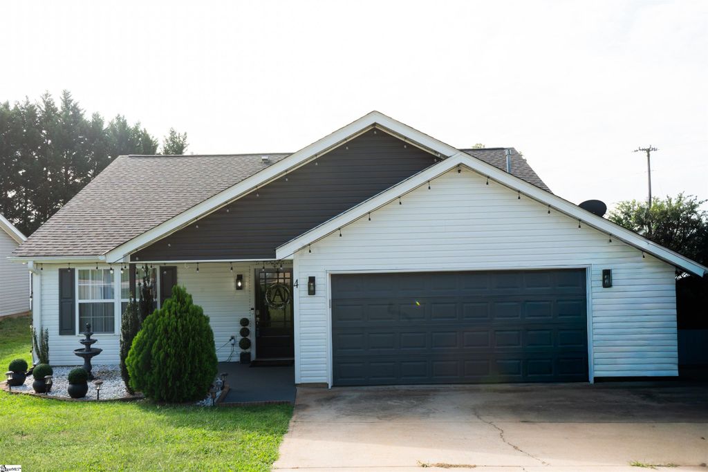 4 Dill Creek Court, Greer, SC 29650
