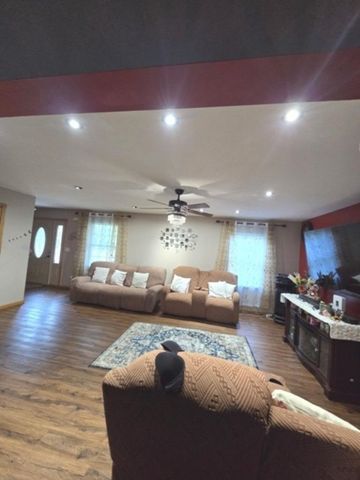 727 Markle Avenue, Elkhart, IN 46517
