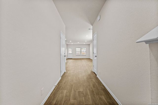 213 Scott Square, San Antonio, TX 78245