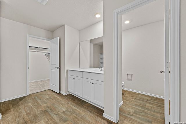 213 Scott Square, San Antonio, TX 78245