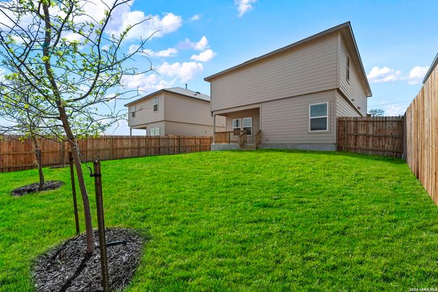 213 Scott Square, San Antonio, TX 78245