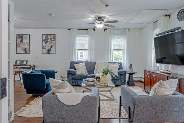 99 North St, Randolph, MA 02368