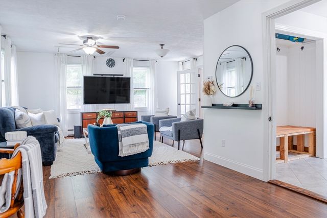 99 North St, Randolph, MA 02368