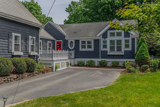 99 North St, Randolph, MA 02368