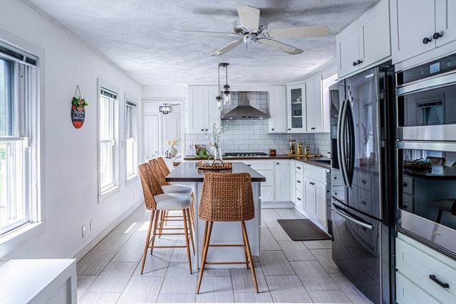99 North St, Randolph, MA 02368