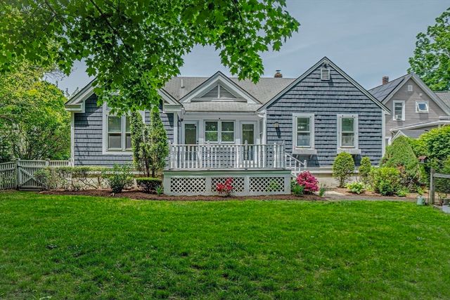 99 North St, Randolph, MA 02368