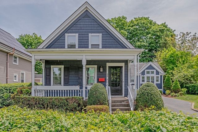 99 North St, Randolph, MA 02368