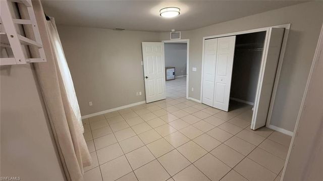 1621 SW 33rd ST, Cape Coral, FL 33914