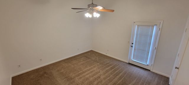 176 Brooke Castle Dr, Hermitage, TN 37076