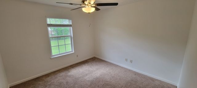 176 Brooke Castle Dr, Hermitage, TN 37076