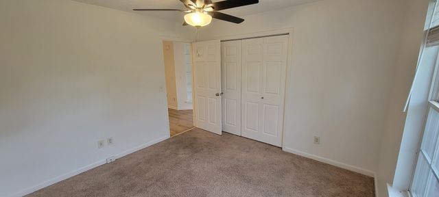 176 Brooke Castle Dr, Hermitage, TN 37076