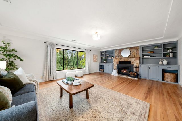 2740 Mace Rd, Camino, CA 95709