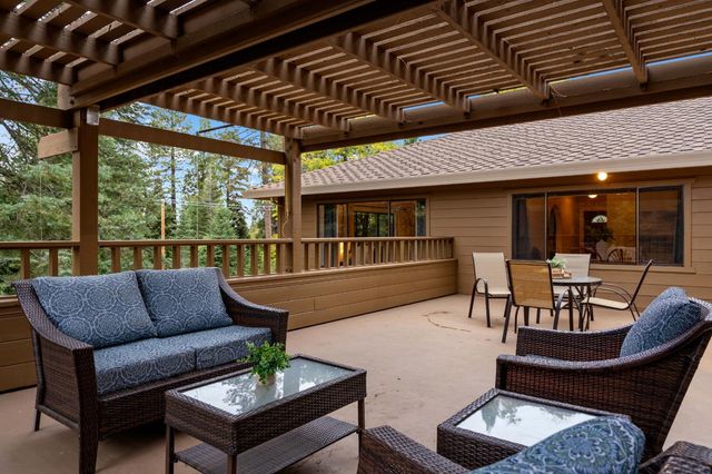 2740 Mace Rd, Camino, CA 95709