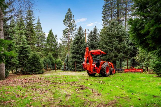 2740 Mace Rd, Camino, CA 95709