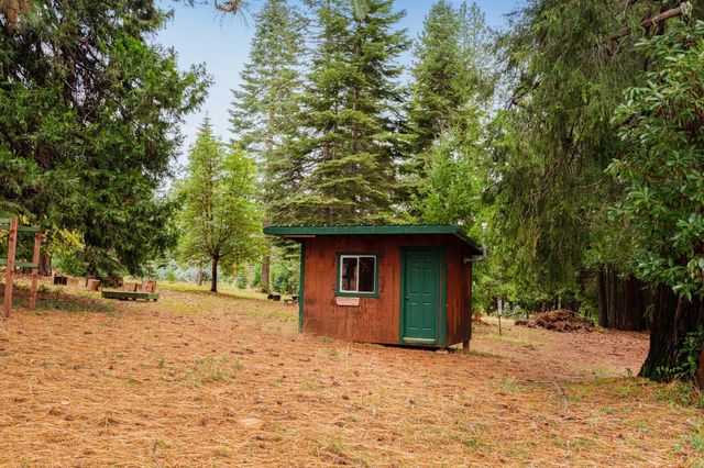 2740 Mace Rd, Camino, CA 95709