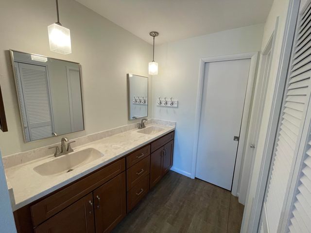 30 Marina Cove Drive, Niceville, FL 32578