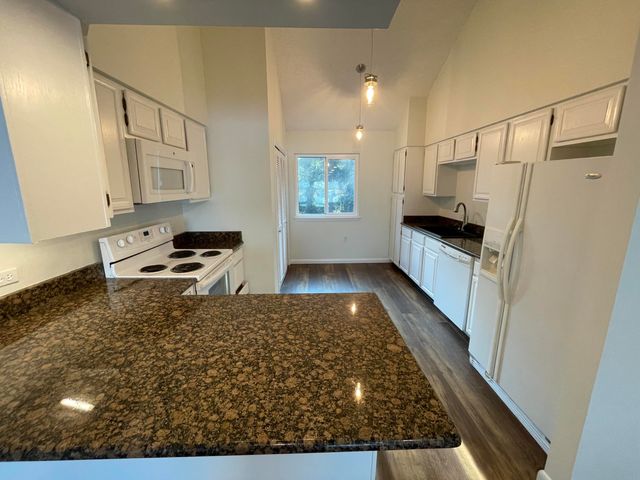 30 Marina Cove Drive, Niceville, FL 32578