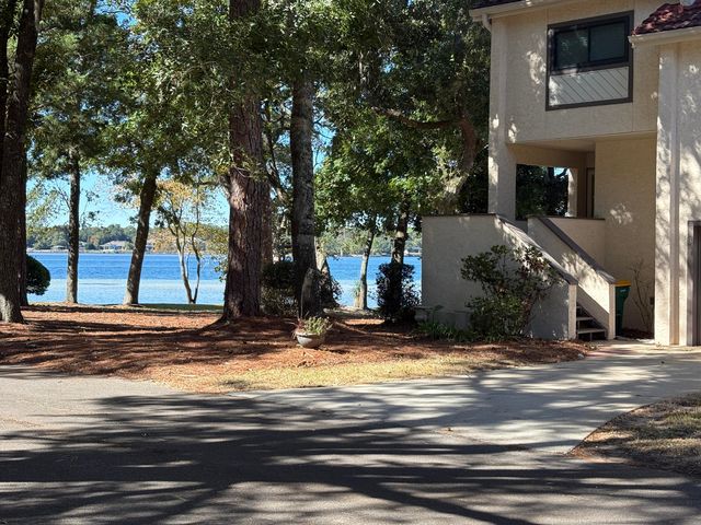 30 Marina Cove Drive, Niceville, FL 32578