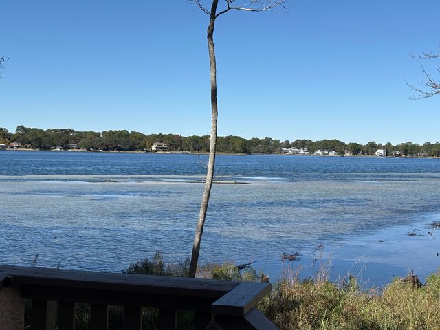 30 Marina Cove Drive, Niceville, FL 32578