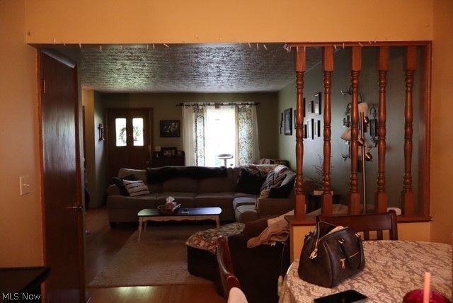 7744 Brookwood Drive NE, Warren, OH 44484