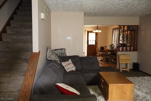 7744 Brookwood Drive NE, Warren, OH 44484
