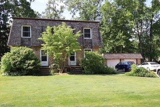 7744 Brookwood Drive NE, Warren, OH 44484
