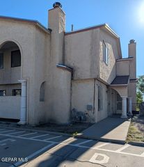 11600 MARSH MCCALL Way D, El Paso, TX 79936