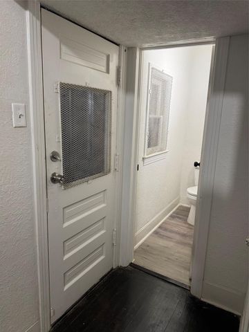 3417 Wisconsin Street B, Baytown, TX 77520