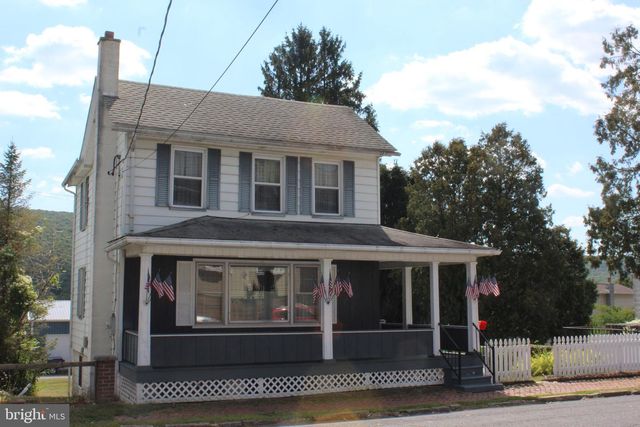 210 E BROAD ST, Williamstown, PA 17098