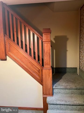 210 E BROAD ST, Williamstown, PA 17098