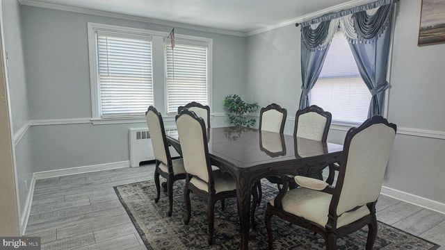 674 MEETINGHOUSE RD, Elkins Park, PA 19027
