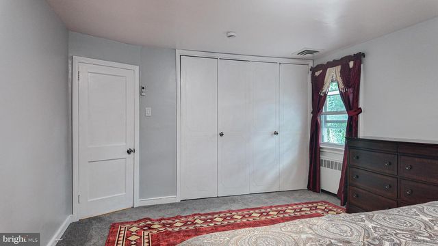 674 MEETINGHOUSE RD, Elkins Park, PA 19027