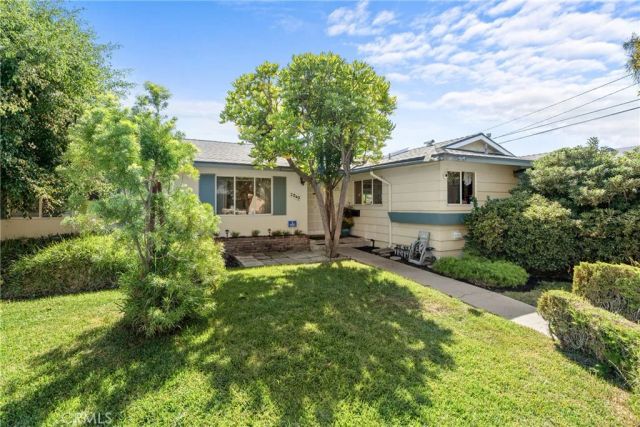 2040 W Embassy Ave, Anaheim, CA 92804