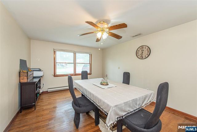 1 James Drive, Mount Arlington Boro, NJ 07856