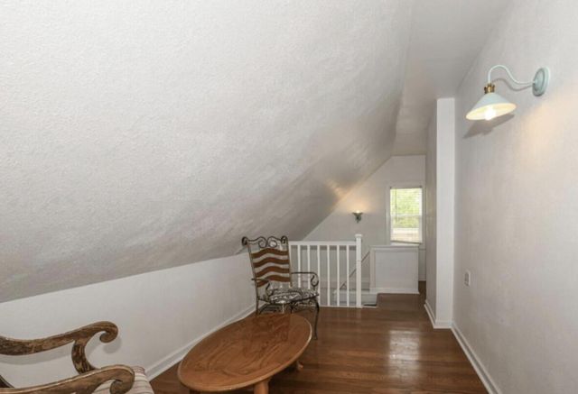 1320 Milwaukee AVENUE, South Milwaukee, WI 53172