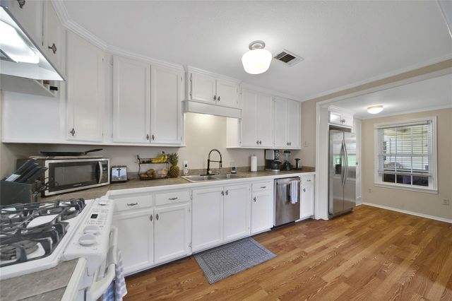 1607 Libbey Drive, Houston, TX 77018
